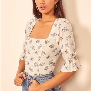 REFORMATION FLORAL ANA TOP